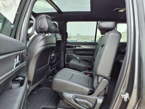 New 2026 Jeep Grand Wagoneer 4WD w/ Premium Group I image 57