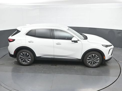 Used 2024 Buick Envision Preferred AWD/4WD image 32