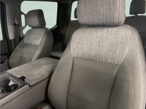 Used 2022 Ford F150 XLT w/ XTR Package image 14