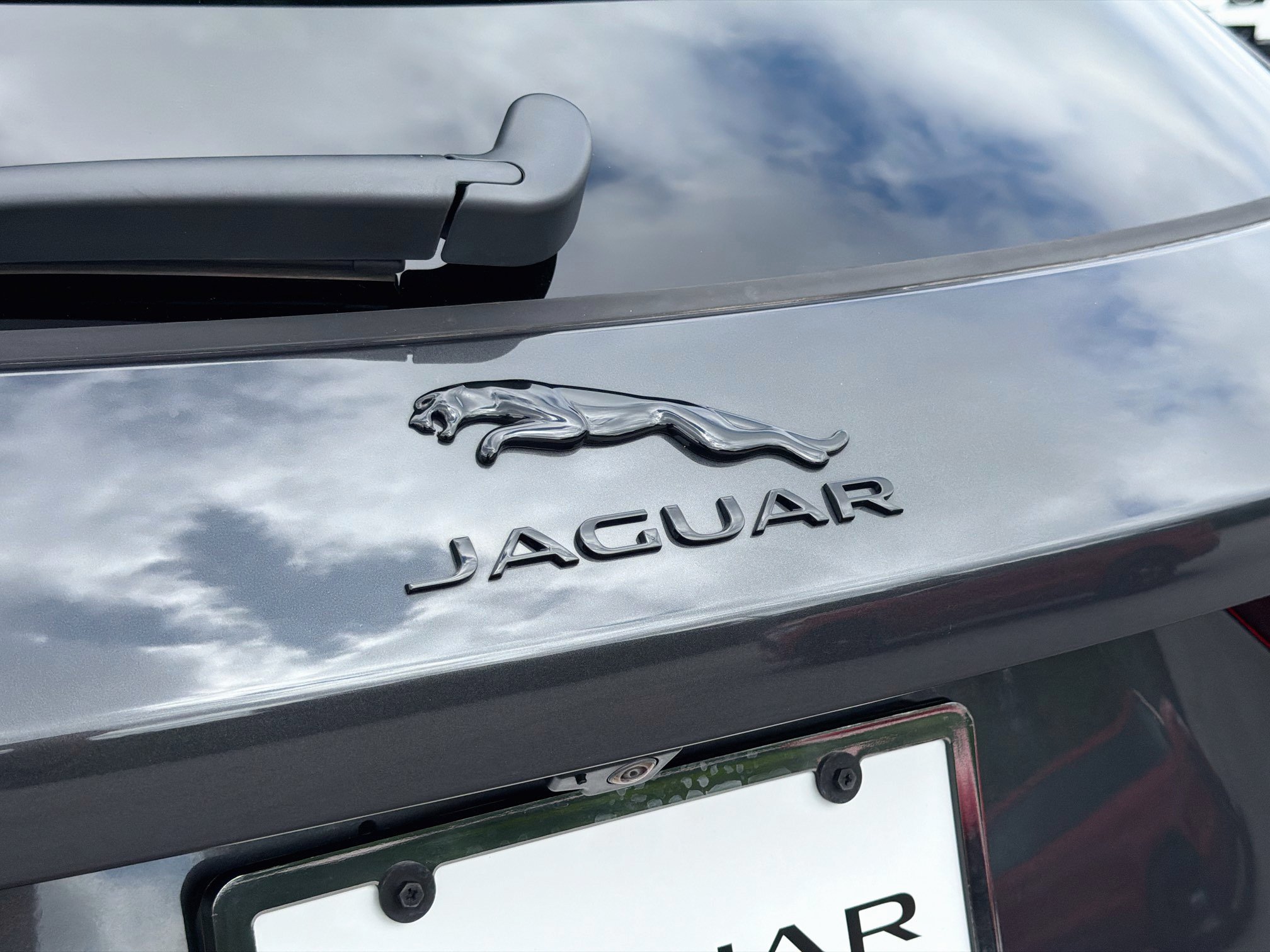New 2026 Jaguar F-PACE R-Dynamic S AWD/4WD image 11
