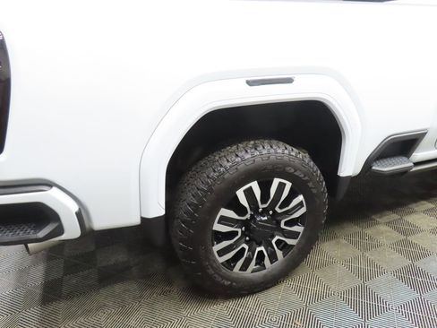 Used 2026 GMC Sierra 2500 Denali w/ Denali Reserve Package AWD/4WD image 34