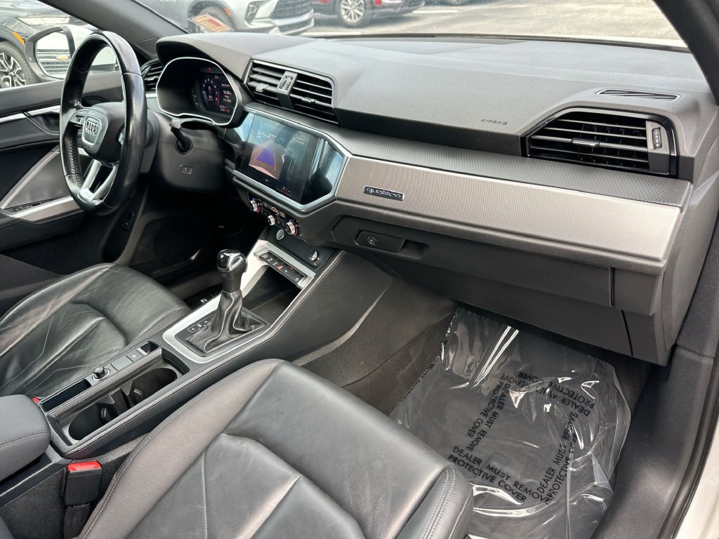Used 2019 Audi Q3 2.0T Premium AWD/4WD image 29