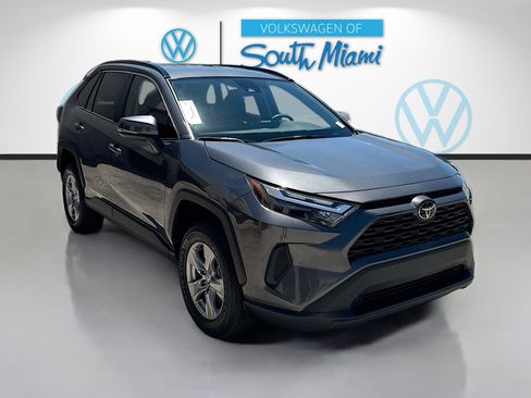 Used 2023 Toyota RAV4 XLE image 1