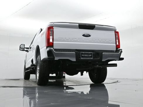 New 2026 Ford F350 XL w/ FX4 Off-Road Package AWD/4WD image 48