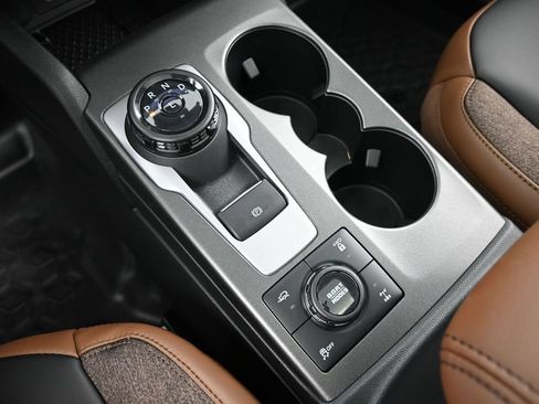New 2026 Ford Bronco Sport Outer Banks w/ Sasquatch Outer Banks Package AWD/4WD image 9