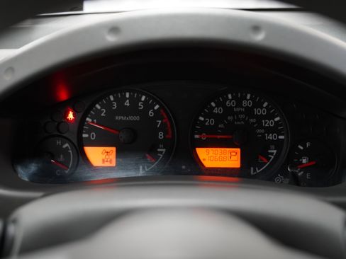 Used 2019 Nissan Frontier SV AWD/4WD image 21