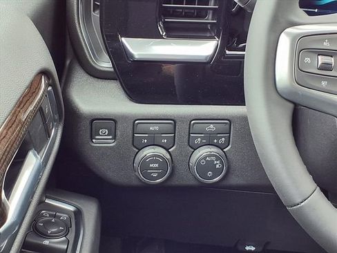 New 2026 Chevrolet Silverado 1500 LT AWD/4WD image 15