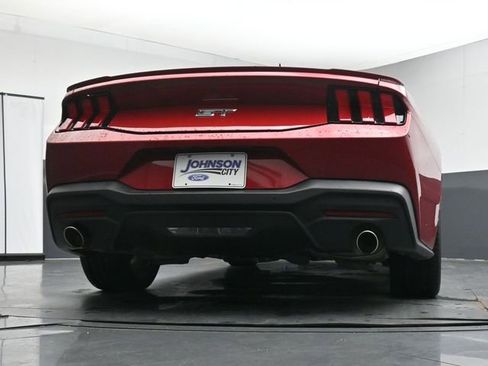 Used 2024 Ford Mustang GT Premium RWD image 29