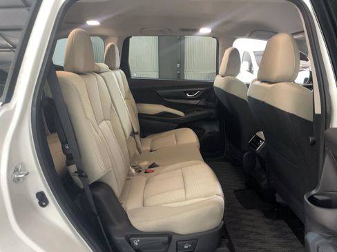 Used 2025 Subaru Ascent Premium AWD/4WD image 25