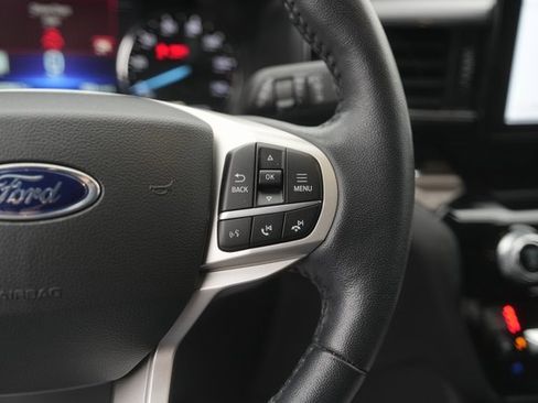 Certified 2022 Ford Explorer Limited w/ Equipment Group 301A image 23