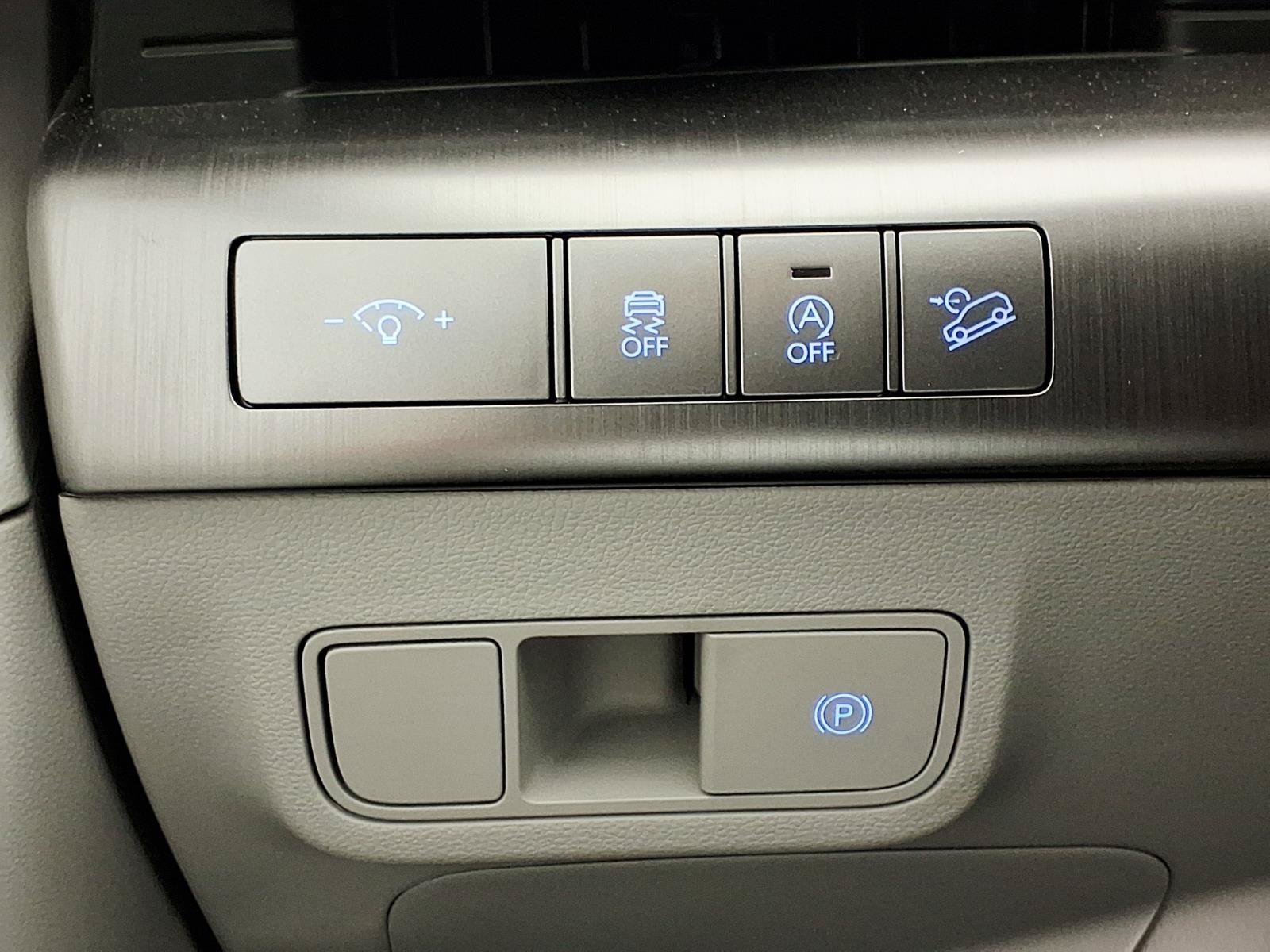 Certified 2026 Hyundai Kona SE FWD image 22