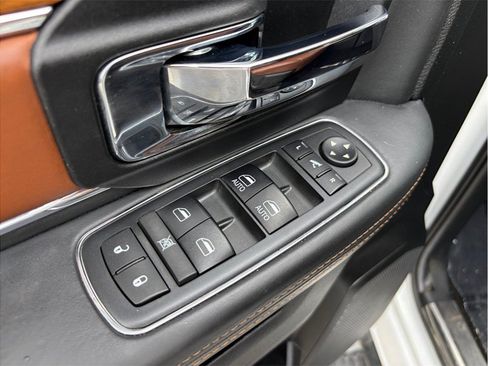Used 2017 RAM 1500 Laramie Longhorn AWD/4WD image 22