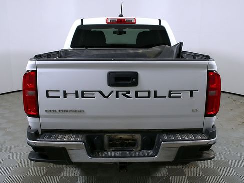 Used 2022 Chevrolet Colorado LT w/ Chrome Appearance Package RWD image 9