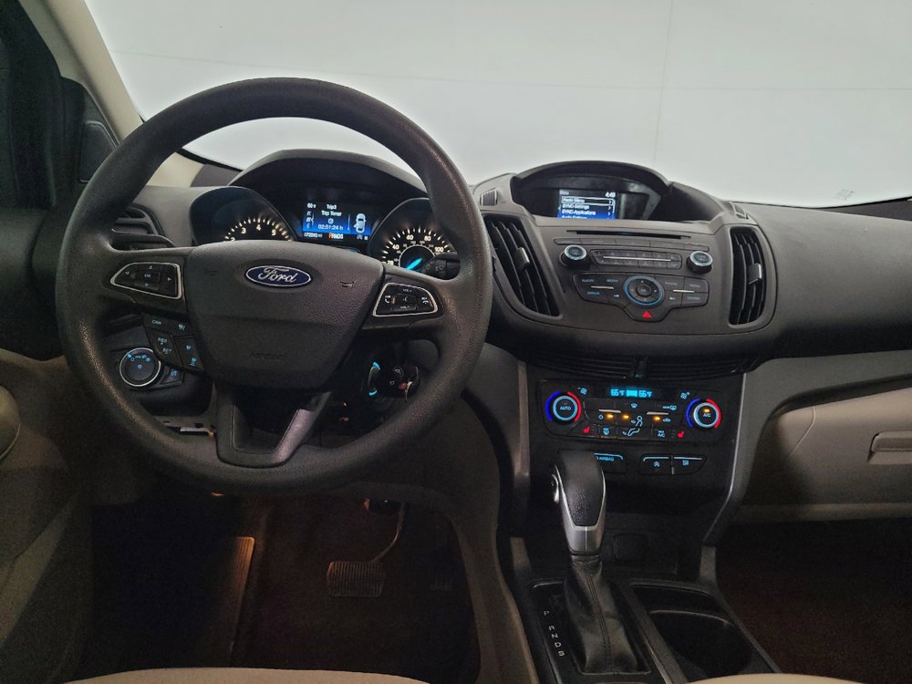 Used 2018 Ford Escape SE w/ Ford Safe & Smart Package FWD image 22