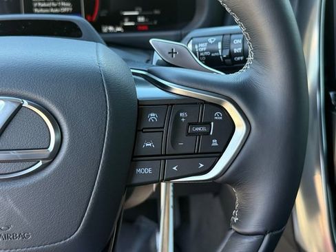 New 2026 Lexus LX 700h Luxury image 17