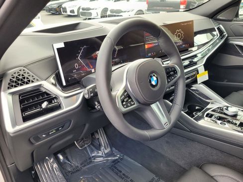 New 2026 BMW X6 xDrive40i w/ Executive Package AWD/4WD image 8