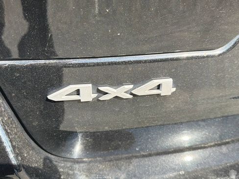 Used 2024 Jeep Grand Cherokee Laredo w/ Luxury Tech Group I AWD/4WD image 10