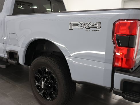 Used 2024 Ford F250 Lariat w/ Lariat Ultimate Package AWD/4WD image 35