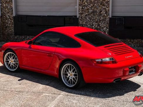 Used 2006 Porsche 911 Carrera RWD image 42