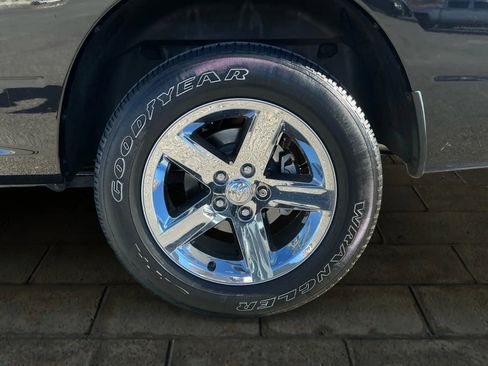 Used 2017 RAM 1500 Express image 14