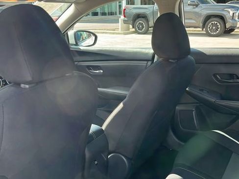 Used 2024 Nissan Sentra SV FWD image 19