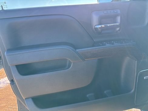 Used 2018 GMC Sierra 1500 Denali w/ Denali Ultimate Package image 17