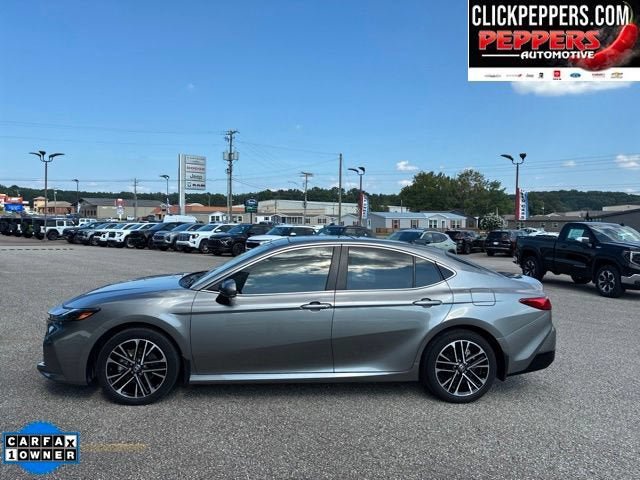 Used 2025 Toyota Camry XLE w/ Premium Plus Package AWD/4WD image 3