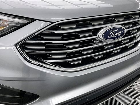 Used 2022 Ford Edge SEL w/ Convenience Package image 28
