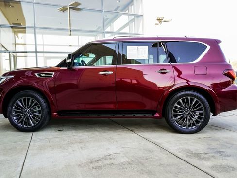 Used 2022 INFINITI QX80 Premium Select w/ Cargo Package image 9