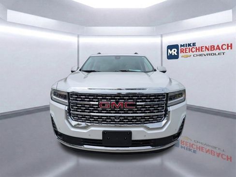 Used 2021 GMC Acadia Denali w/ Denali Technology Package FWD image 9