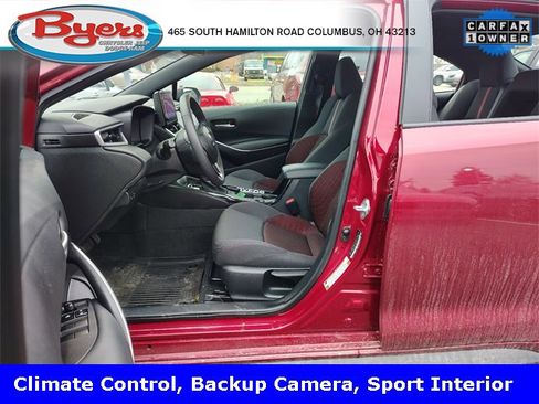 Used 2024 Toyota Corolla SE image 2