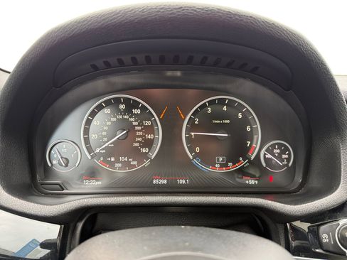 Used 2018 BMW X4 xDrive28i image 11