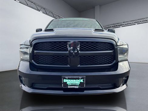 Used 2015 RAM 1500 Sport w/ Black Ram 1500 Sport Group image 10