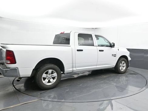 Used 2022 RAM 1500 Classic SLT w/ Protection Group AWD/4WD image 2