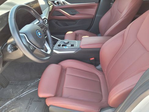 Used 2023 BMW i4 eDrive35 image 12