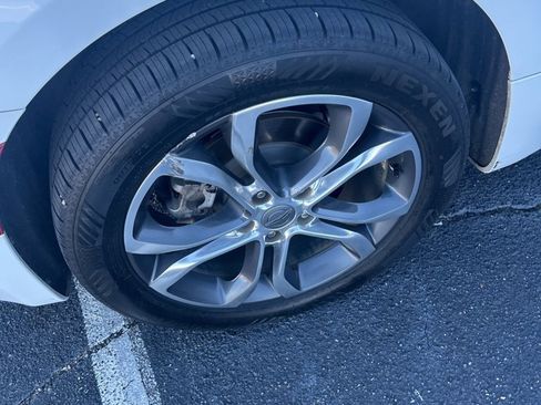 Used 2021 Chrysler Pacifica Pinnacle image 7