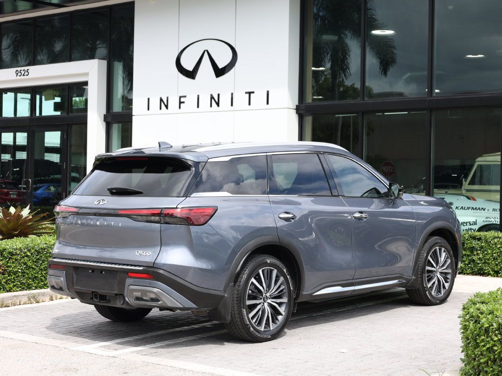 Certified 2023 INFINITI QX60 Sensory w/ Vision Package AWD/4WD image 4