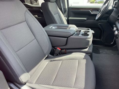 New 2026 GMC Sierra 1500 SLE w/ Preferred Package image 26