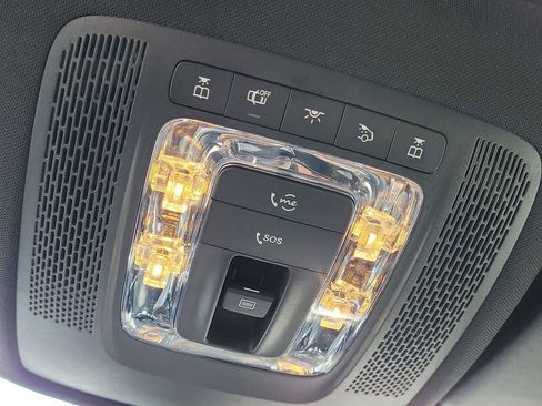 Certified 2022 Mercedes-Benz GLB 250 image 19
