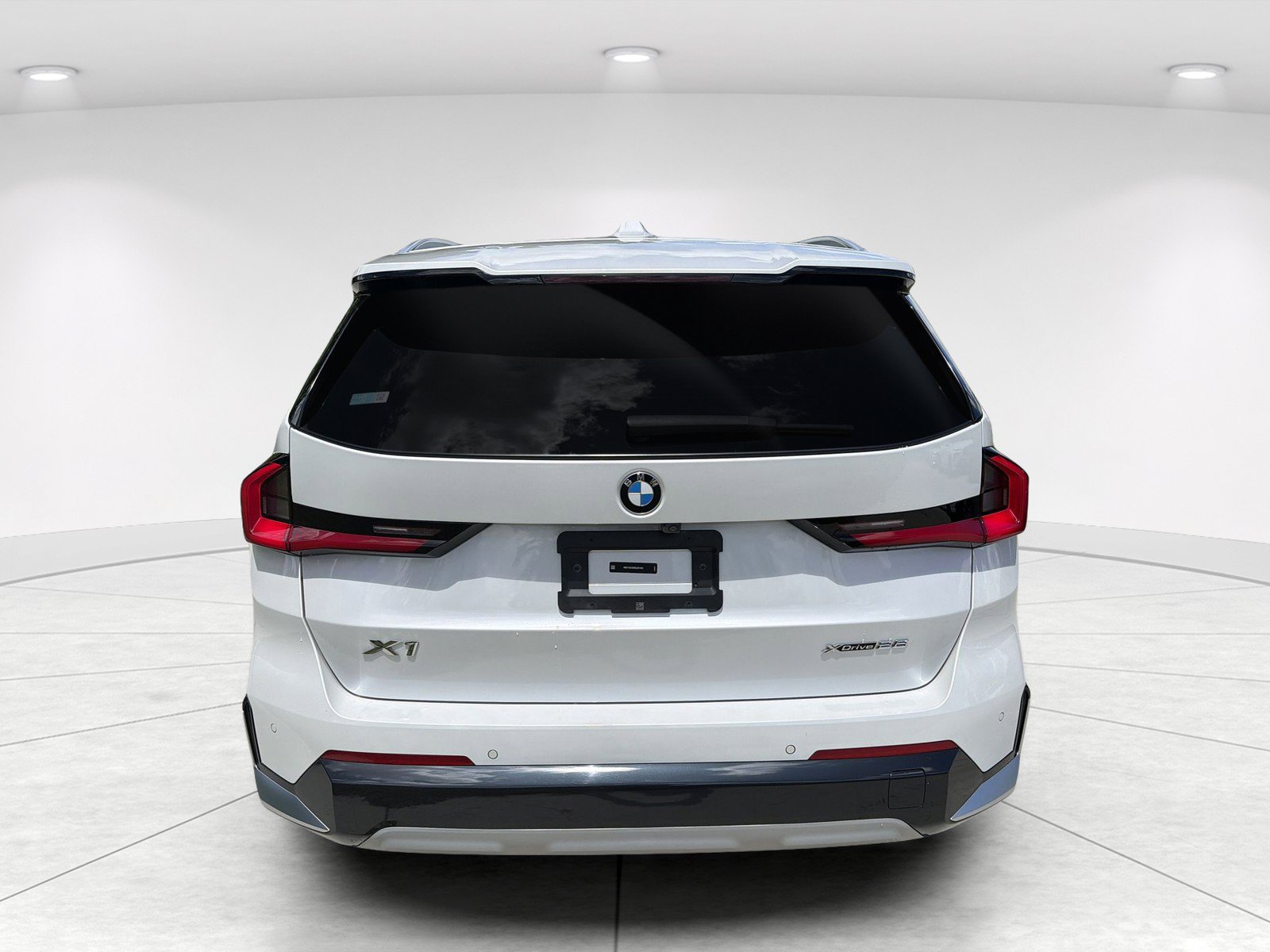 Used 2024 BMW X1 xDrive28i AWD/4WD image 5