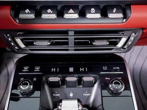 Certified 2024 Porsche 911 Turbo image 19