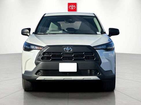 New 2026 Toyota Corolla Cross L FWD image 7