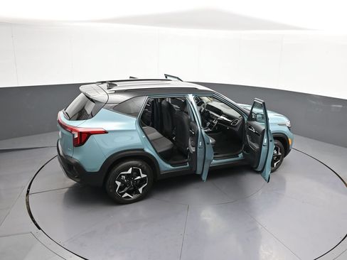 Certified 2025 Kia Seltos S AWD/4WD image 44