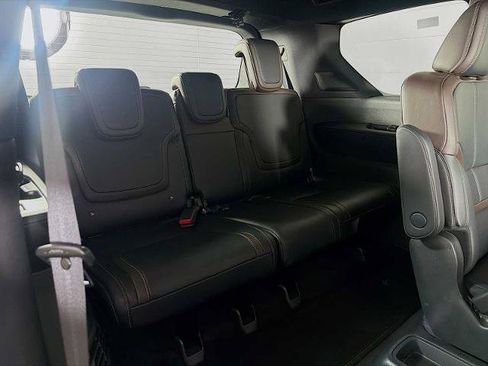 Certified 2025 Nissan Armada SL w/ Captain's Chari Seat Package AWD/4WD image 25