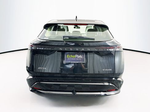 Used 2023 Nissan Ariya FWD image 7