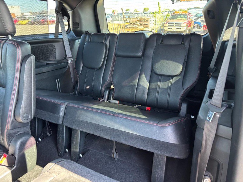 Used 2017 Dodge Grand Caravan GT FWD image 13