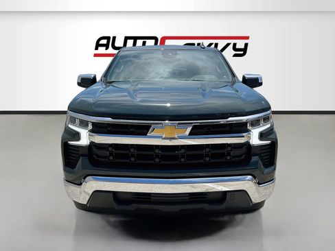 Used 2025 Chevrolet Silverado 1500 LT w/ Protection Package RWD image 2