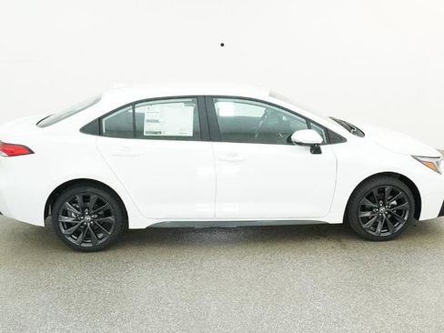 New 2026 Toyota Corolla SE image 11