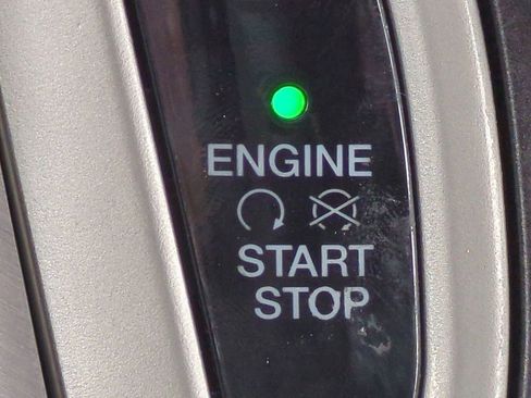 Used 2017 Lincoln MKX Premiere image 28