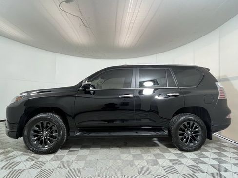 Used 2023 Lexus GX 460 Premium image 4